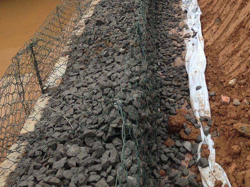 ���e�U�z�\